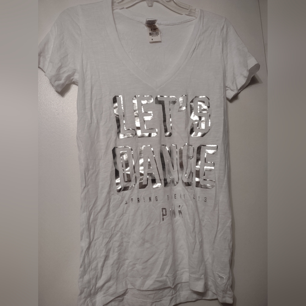 Victoria's Secret Pink cute simple v neck tee